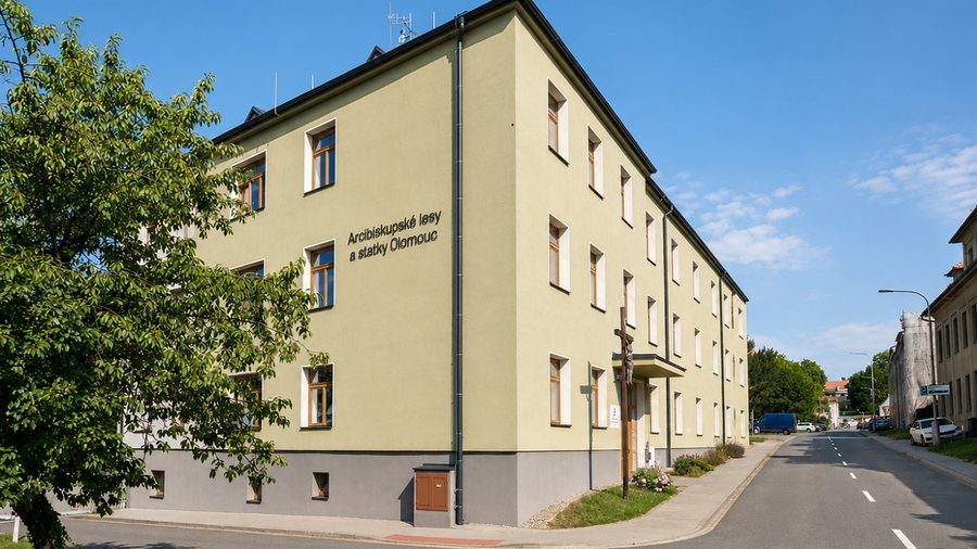 Budova na adrese Dvorského 5/17, Olomouc – Svatý Kopeček